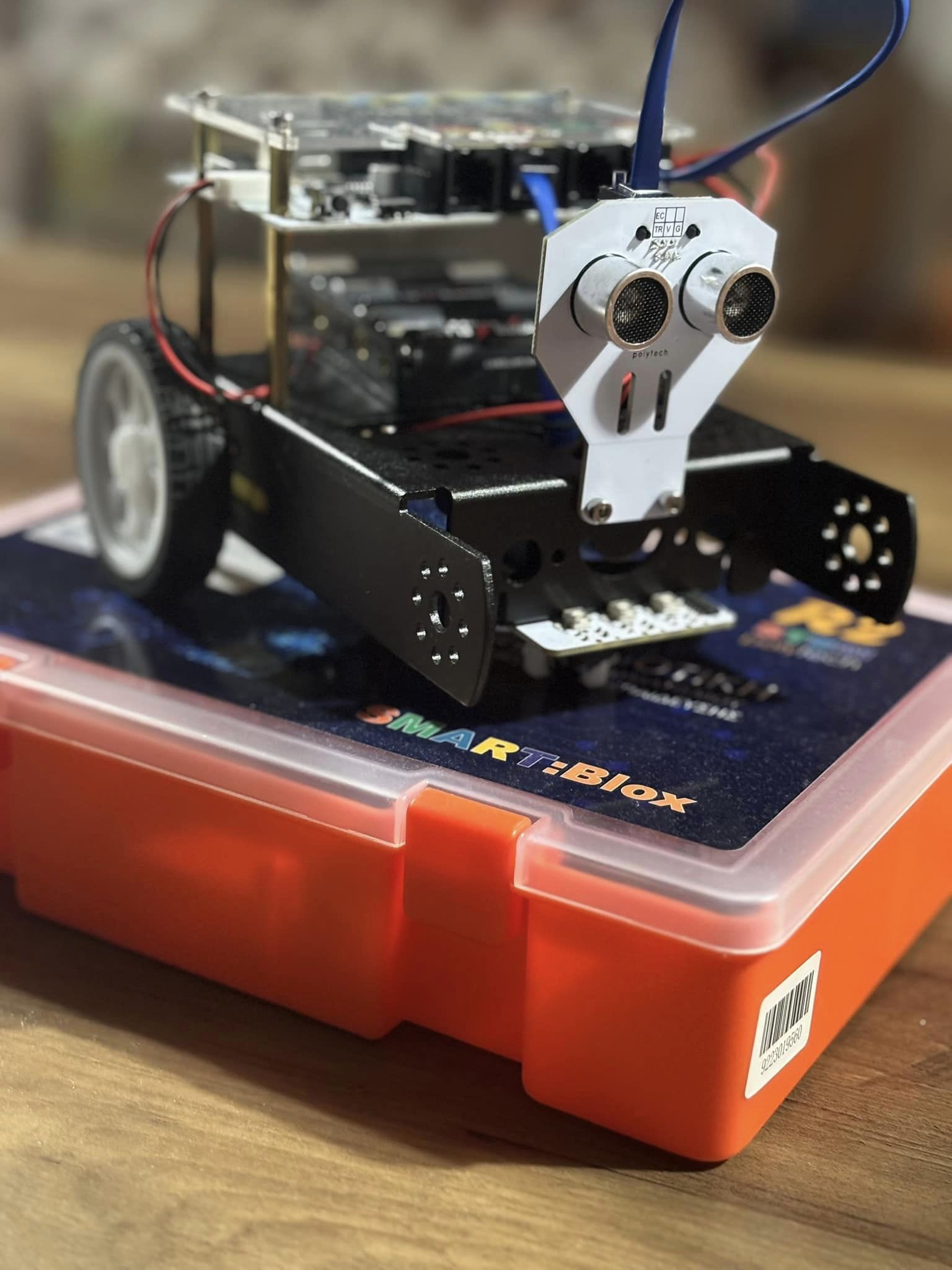 Νέος Εξοπλισμός Ρομποτικής και STEM στο Σχολείο μας!