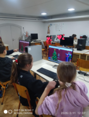 We learn through intelligent games